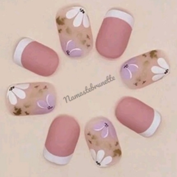 Floral Pink Matte Press On Nails - Picture 5 of 17